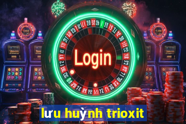 lưu huỳnh trioxit