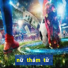 nữ thám tử gợi cảm