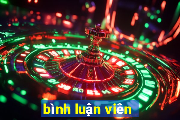 bình luận viên