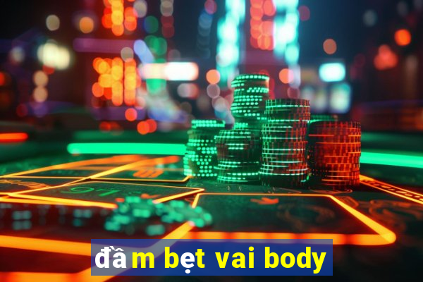 đầm bẹt vai body