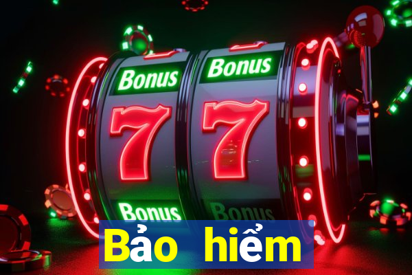 Bảo hiểm Baccarat là gì