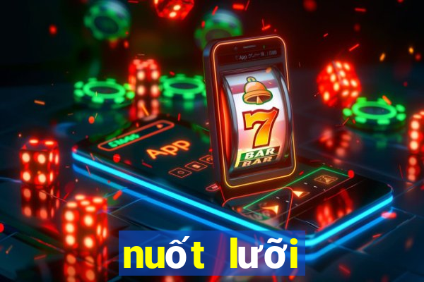 nuốt lưỡi trong bóng đá là gì